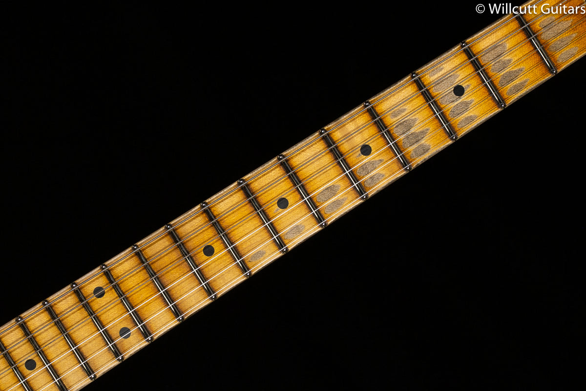 Fender Custom Shop 1957 Stratocaster Relic Aged White Blonde