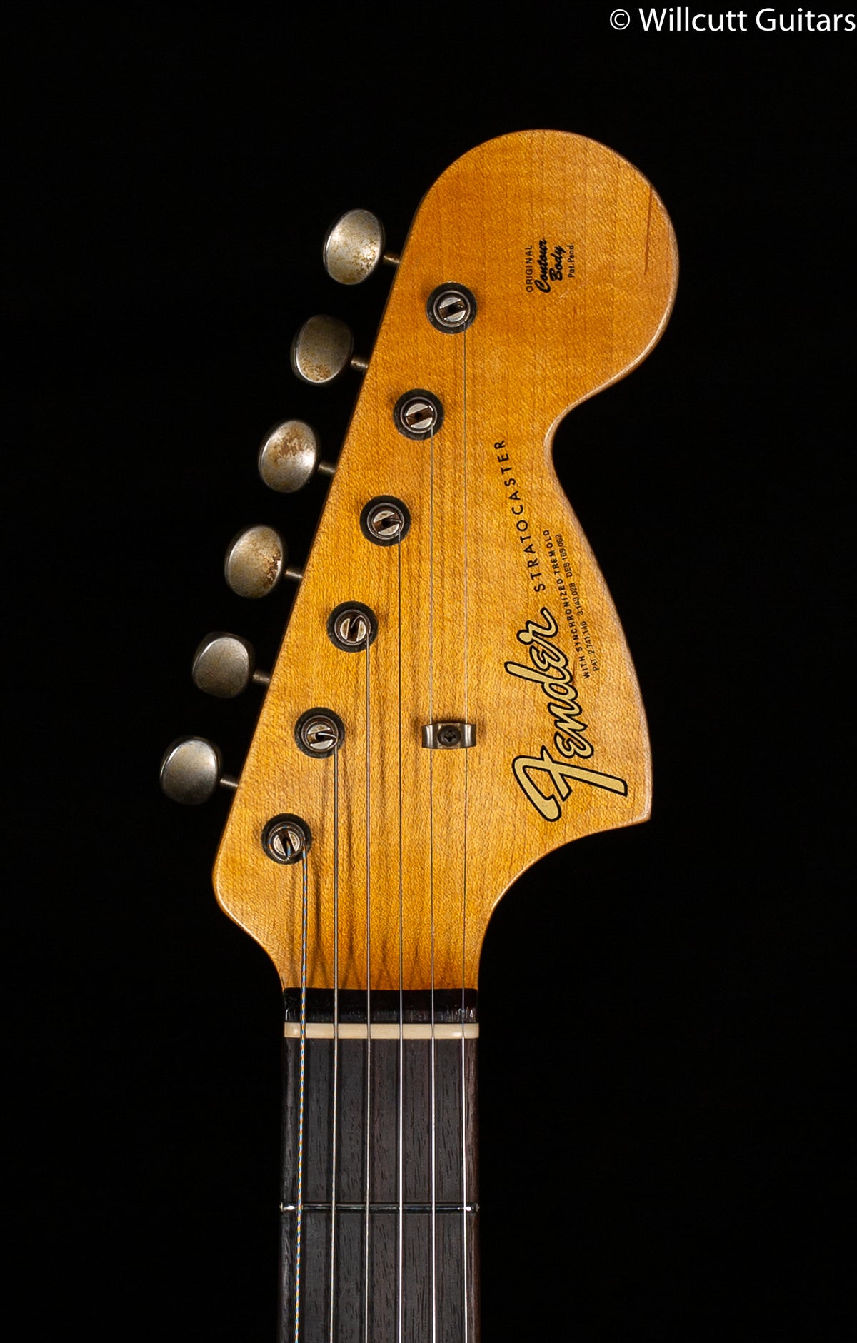 Fender Custom Shop 1967 Stratocaster Heavy Relic Rosewood Fingerboard Aged Vintage White