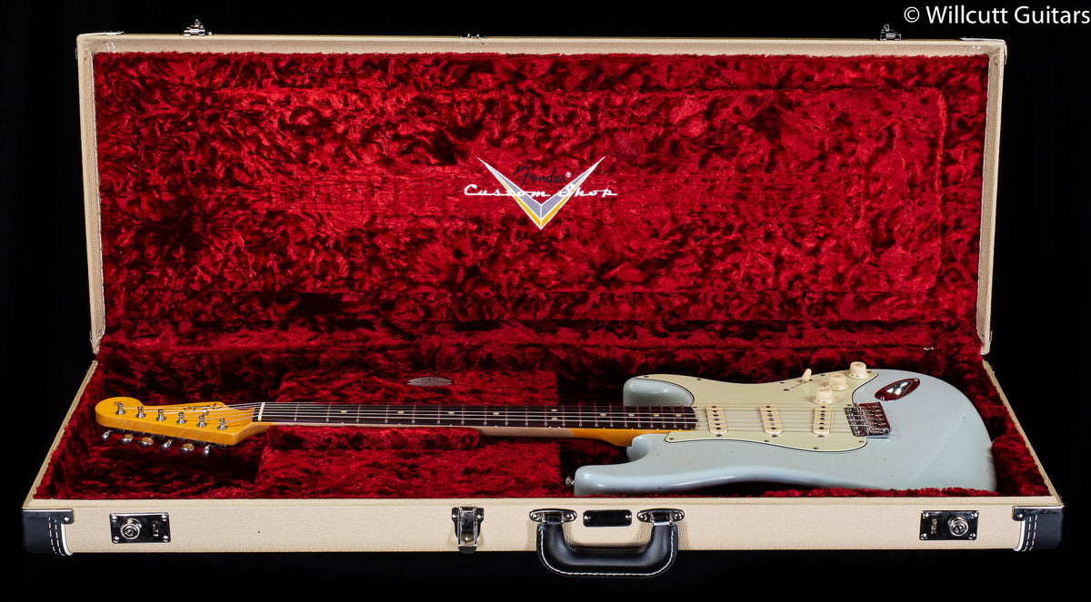 Fender Custom Shop 1963 Stratocaster Journeyman Relic with Closet Classic Hardware Rosewood Fingerboard Super Faded Aged Sonic Blue
