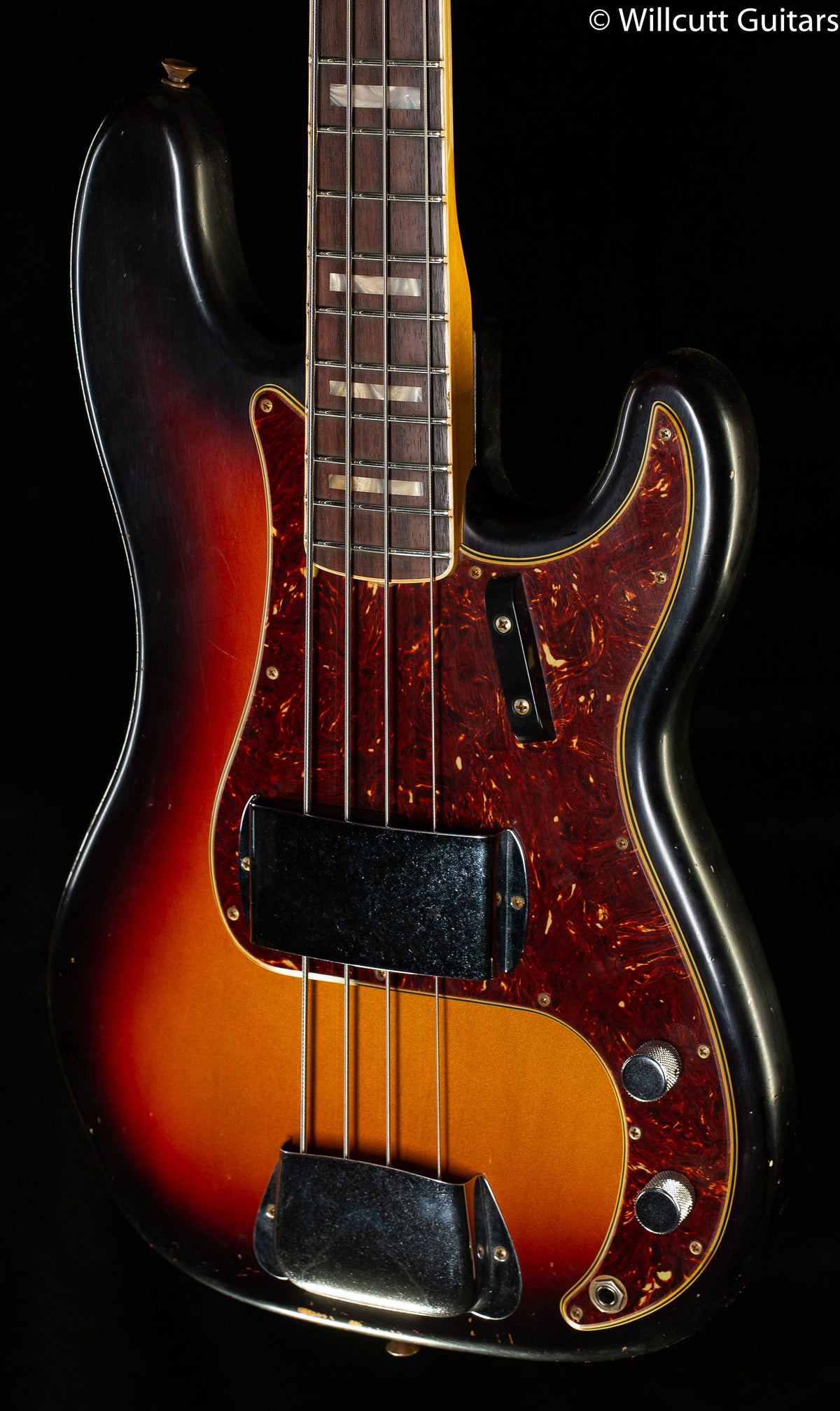 Fender Custom Shop Limited Edition P/J Bass Journeyman Relic 3-Color Sunburst Bass Guitar