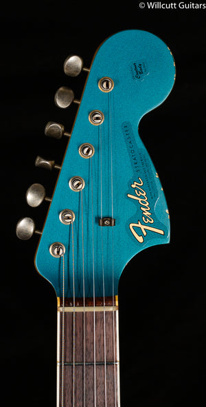 Fender Custom Shop LIMITED EDITION 1967 STRATOCASTER® HEAVY RELIC® AGED OCEAN TURQUOISE OVER 3-COLOR SUNBURST (057)