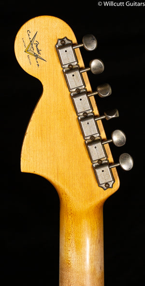 Fender Custom Shop LIMITED EDITION 1967 STRATOCASTER® HEAVY RELIC® AGED OCEAN TURQUOISE OVER 3-COLOR SUNBURST (057)