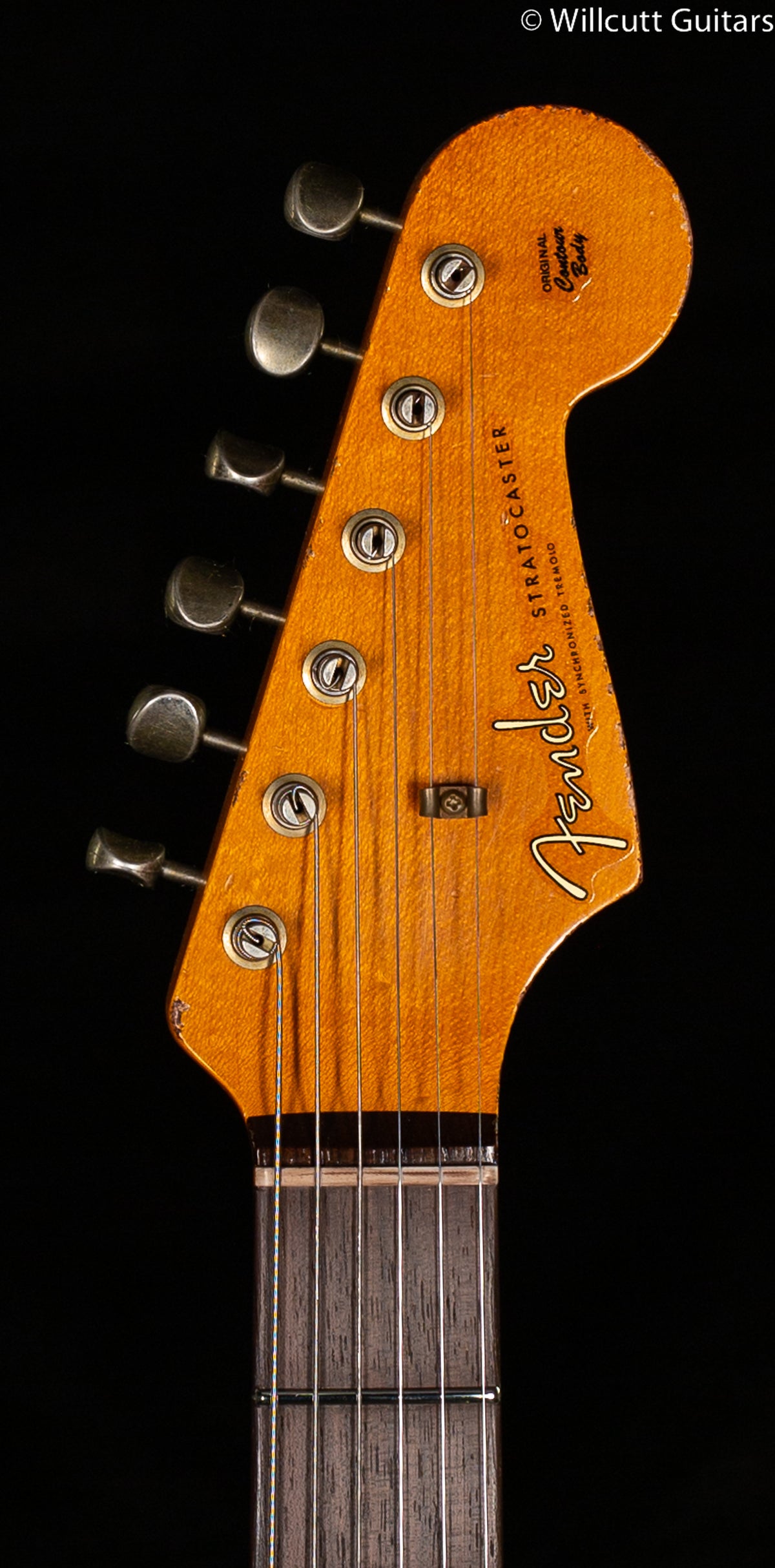 Fender Custom Shop 1961 Stratocaster Heavy Relic Aged Vintage White/3-Color Sunburst (273)