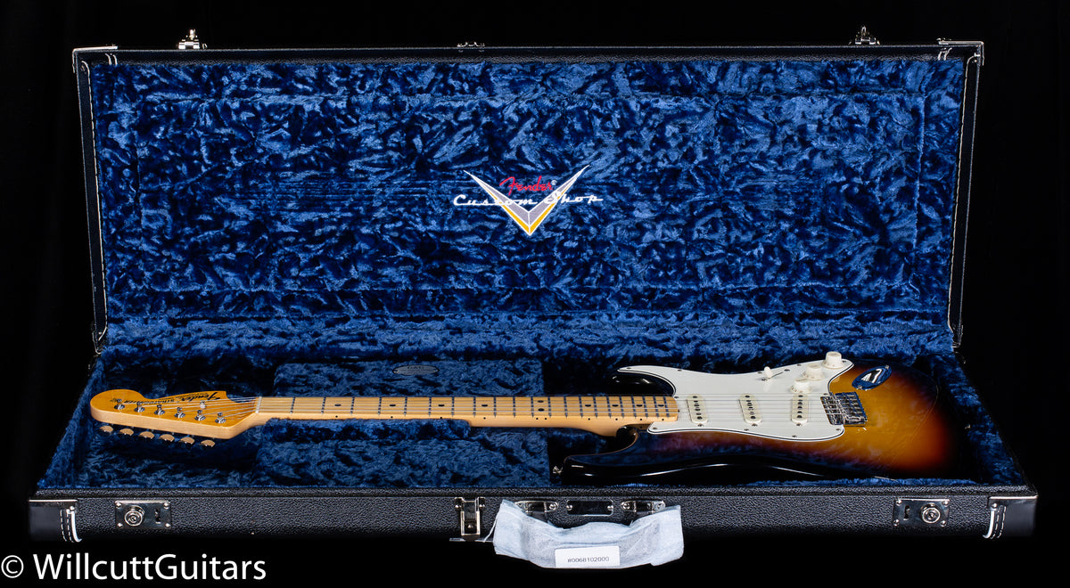 Fender Custom Shop 1968 Stratocaster DLX Closet Classic 3-Color Sunburst (875)