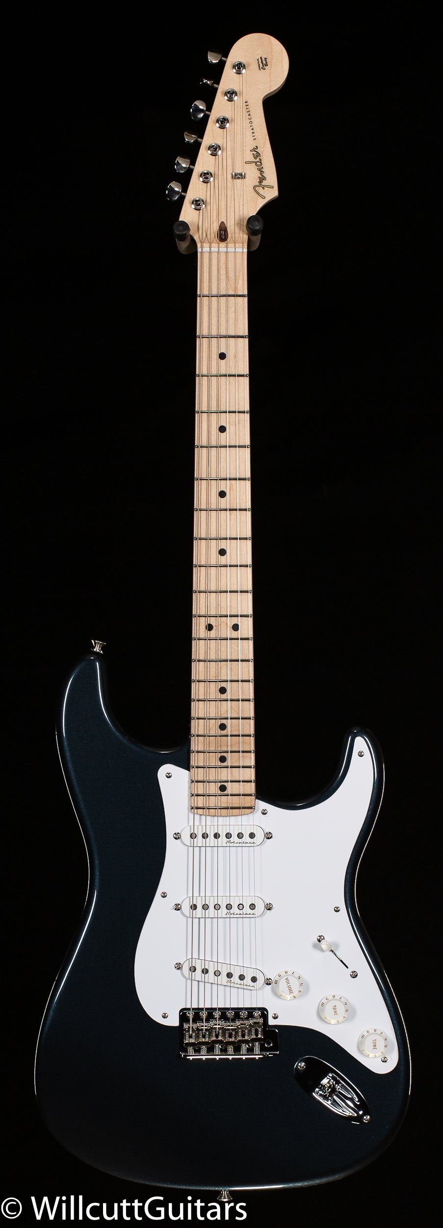 Fender Eric Clapton Signature Pewter, 2000 /*No Longer Available* – The  Twelfth Fret • Guitarists' Pro Shop