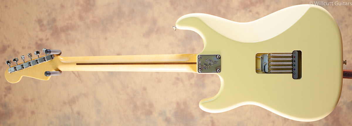 Fender Eric Johnson Thinline Stratocaster Vintage White USED