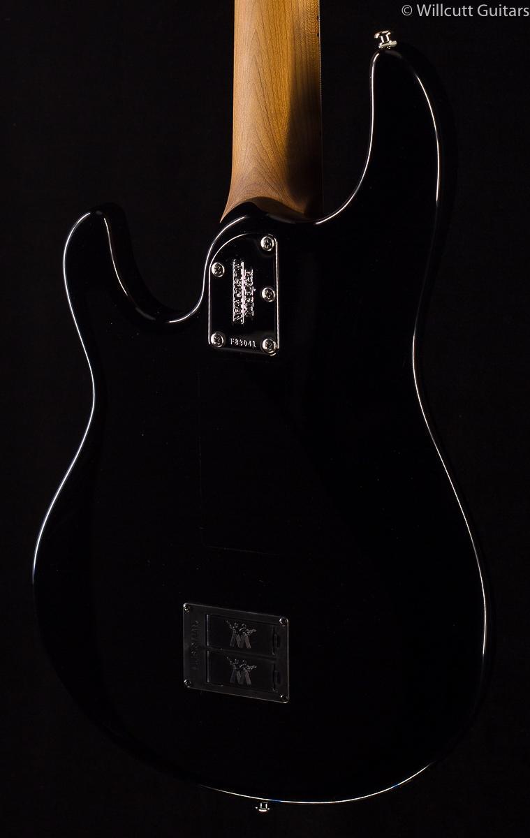 ernie-ball-music-man-stingray-special-5-h-black-041