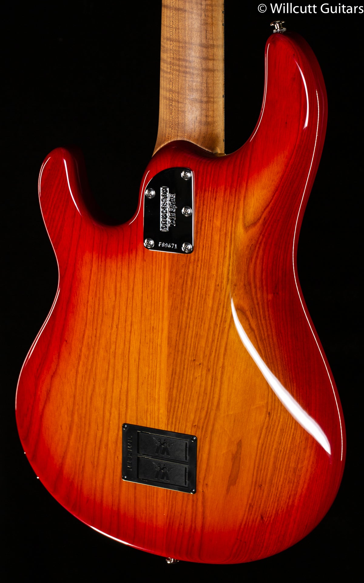 Ernie Ball Music Man StingRay Special 5 HH Lava Burst