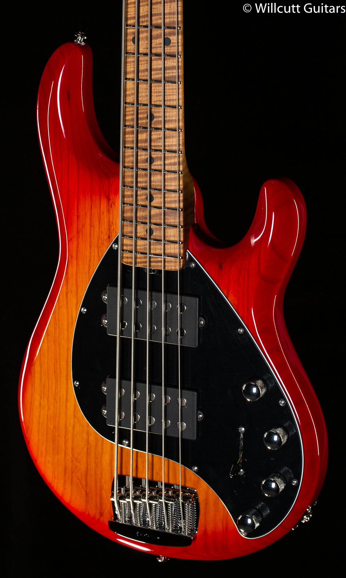 Ernie Ball Music Man StingRay Special 5 HH Lava Burst