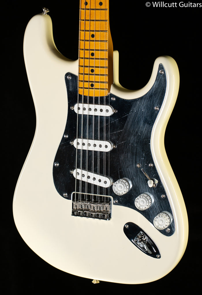 Fender Nile Rodgers Hitmaker Stratocaster Maple Fingerboard