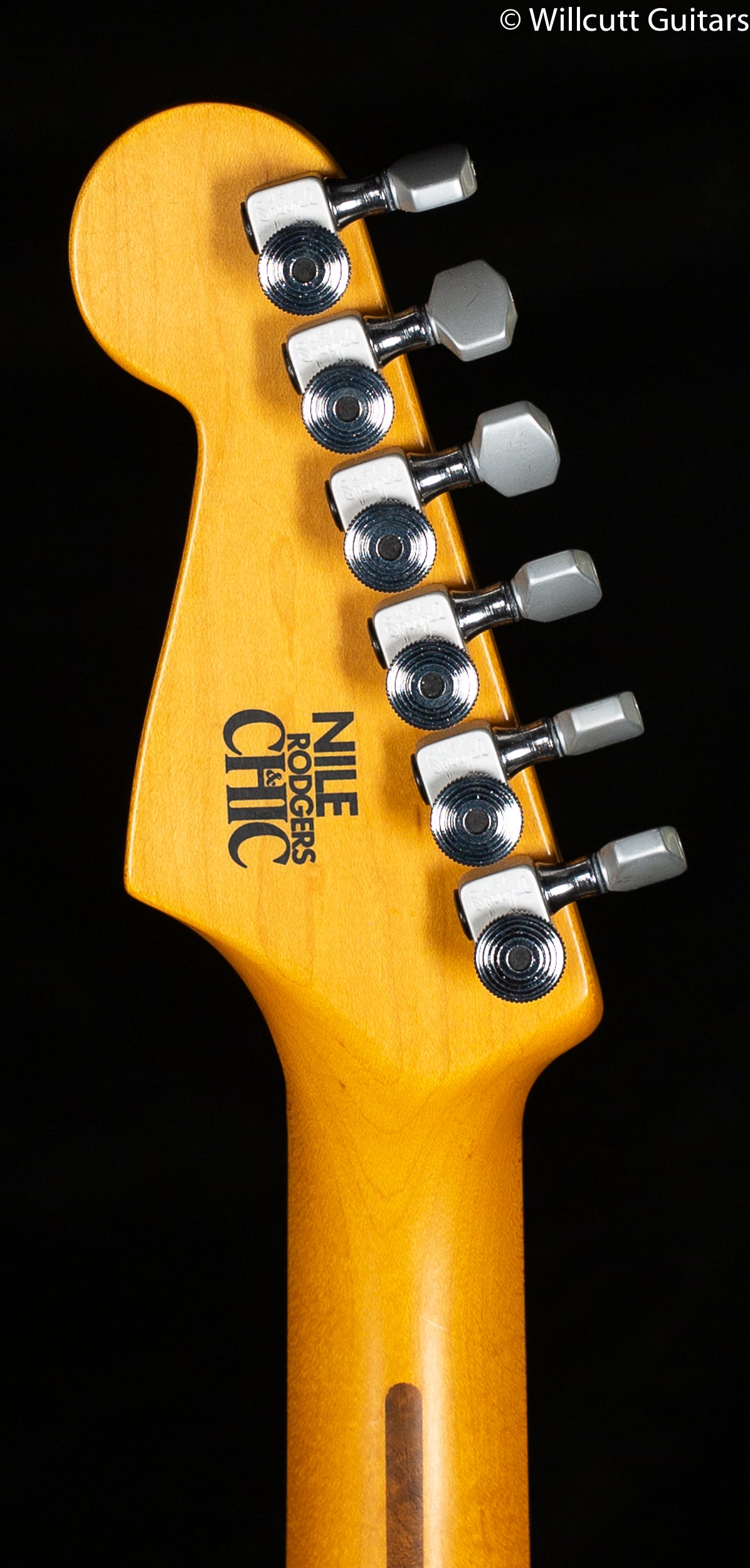 Fender Nile Rodgers Hitmaker Stratocaster Maple Fingerboard Olympic White (644)