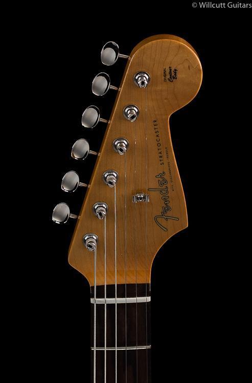 fender-classic-series-60s-stratocaster-candy-apple-red-333