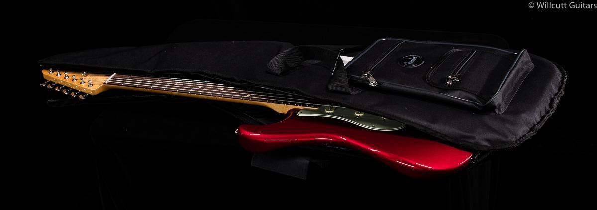 fender-classic-series-60s-stratocaster-candy-apple-red-333