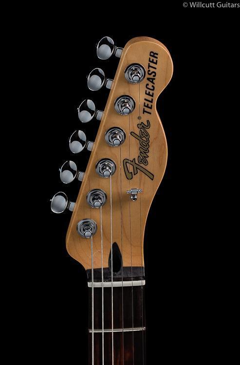 fender-deluxe-telecaster-thinline-3-tone-sunburst-160