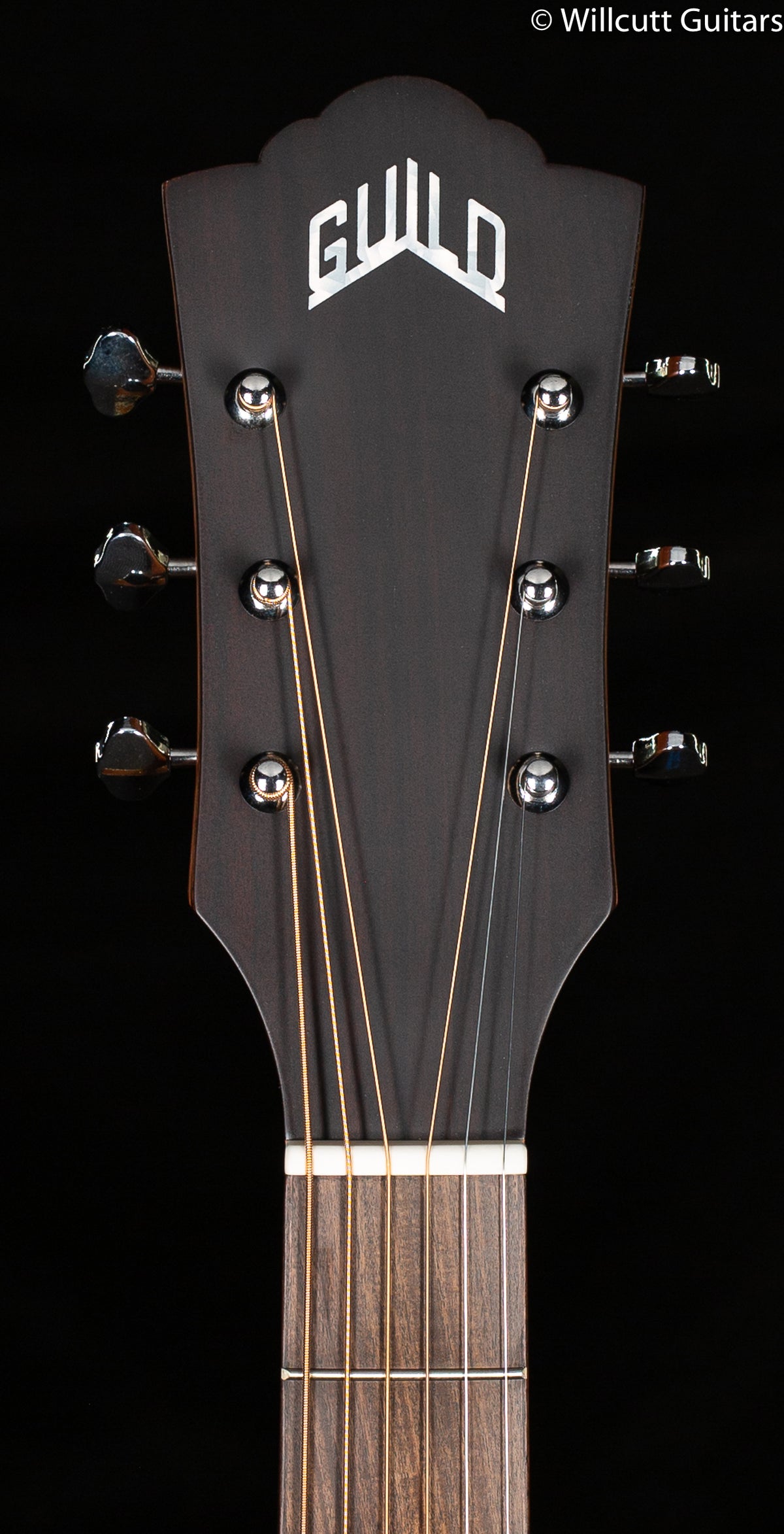 Guild D-240E LTD Flamed Mahogany Natural