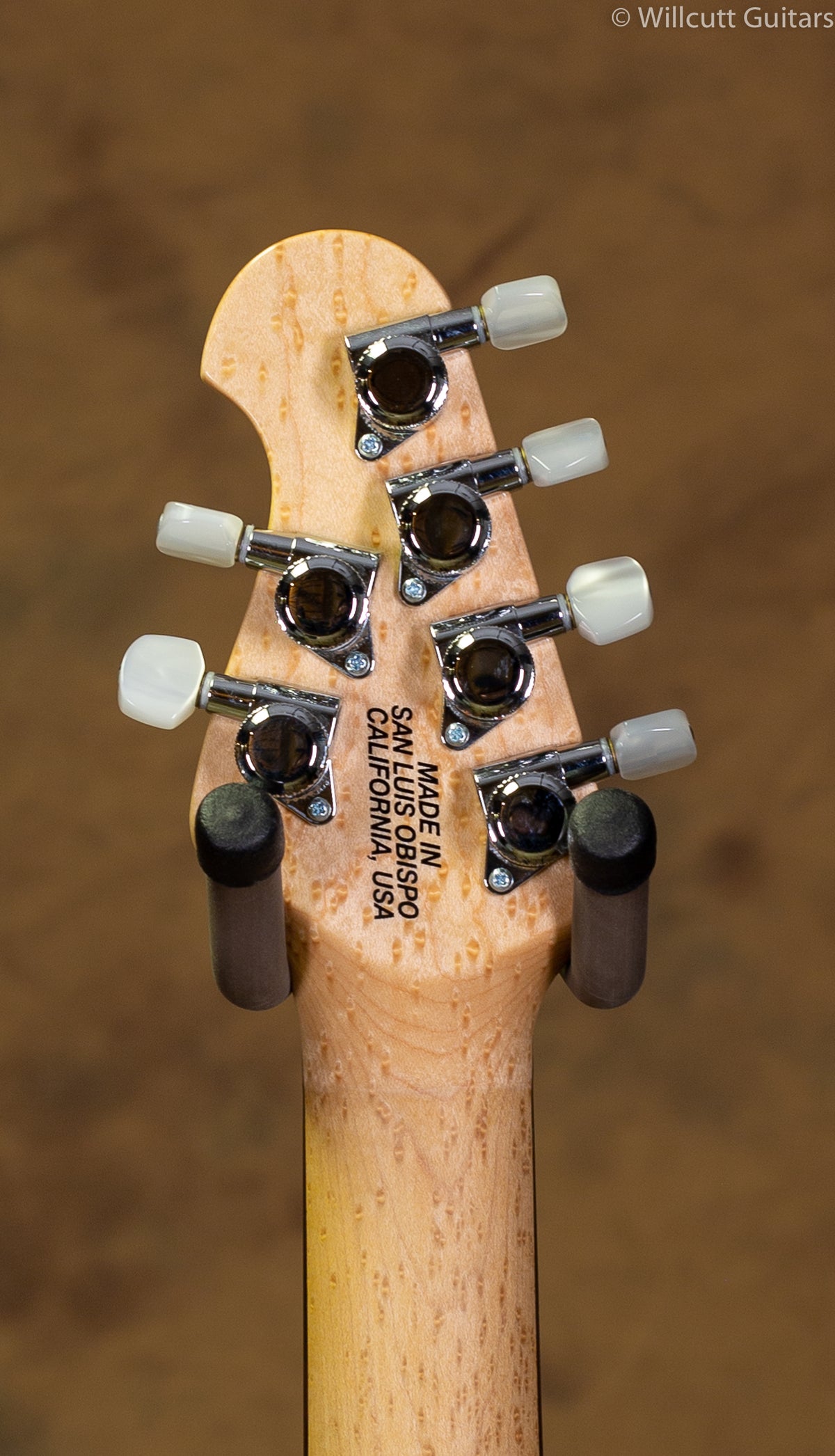 Ernie Ball Music Man Axis SS Pacific Blue Burst Hardtail USED