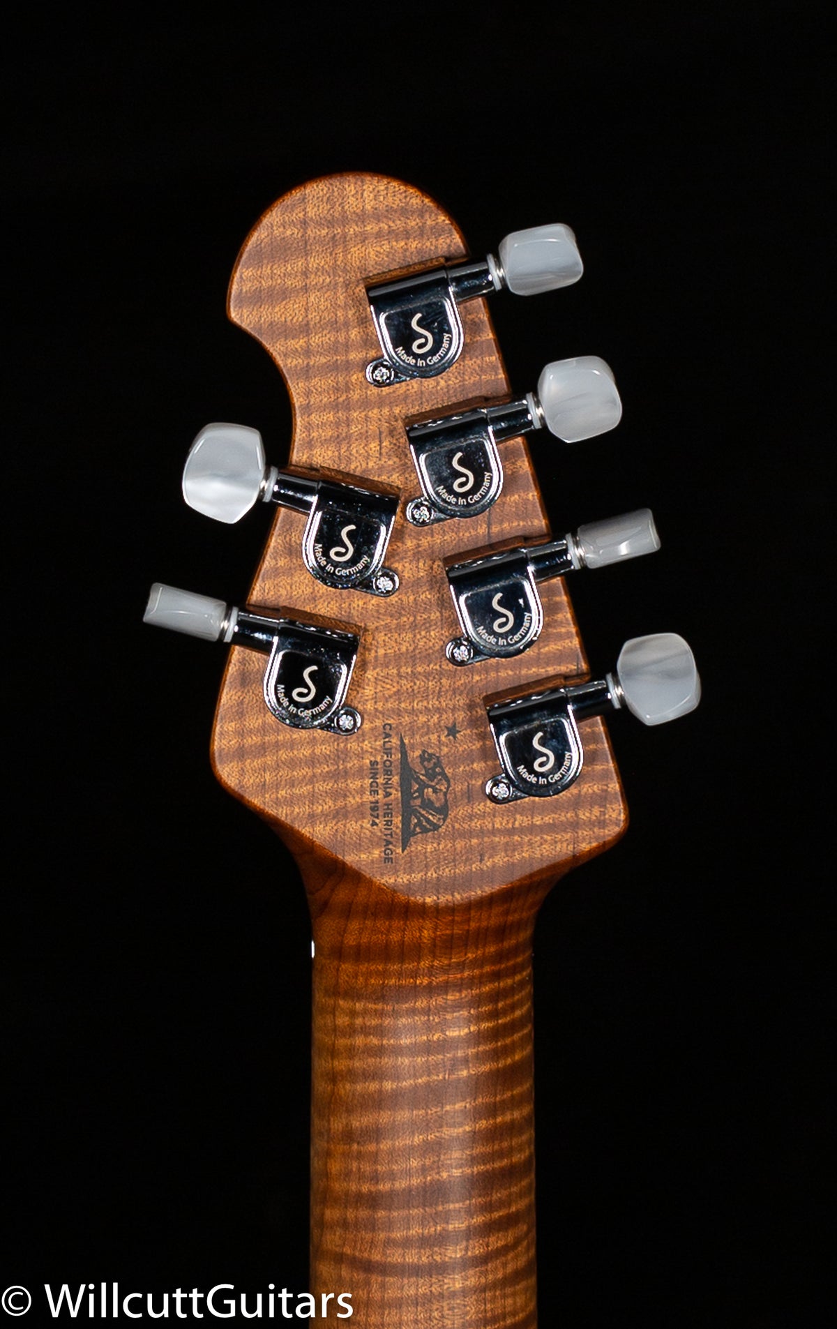 Ernie Ball Music Man Axis Yucatan Flame Maple