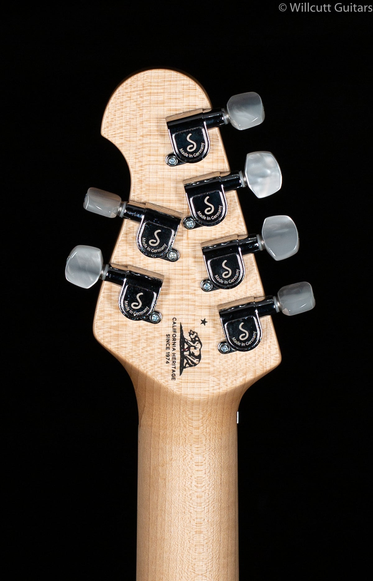 Ernie Ball Music Man Axis Balboa Blue Flame