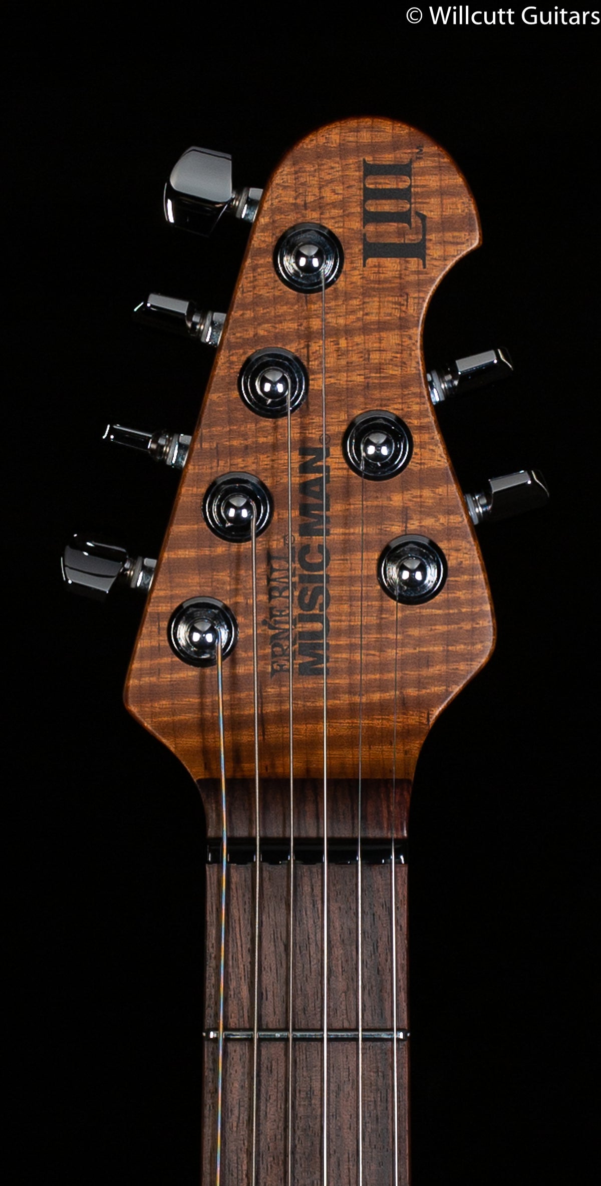 Ernie Ball Music Man Luke III HH Fuschia Sparkle