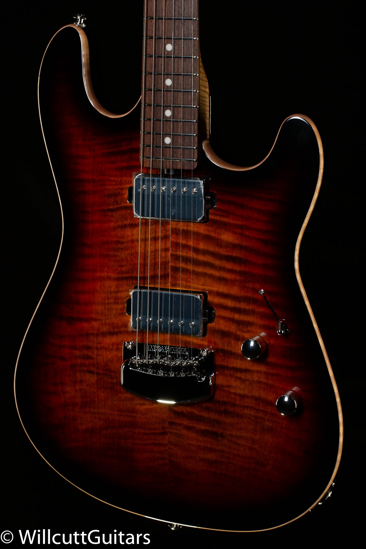 Ernie Ball Music Man Sabre HH Trem Bougie Burst