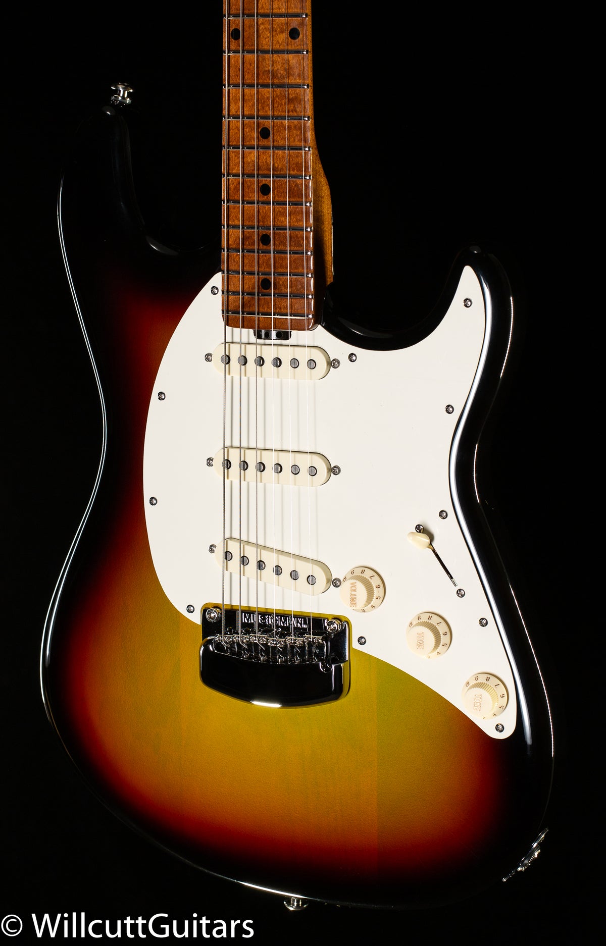 Ernie Ball Music Man BFR Nitro Cutlass Classic '58 Burst (187)