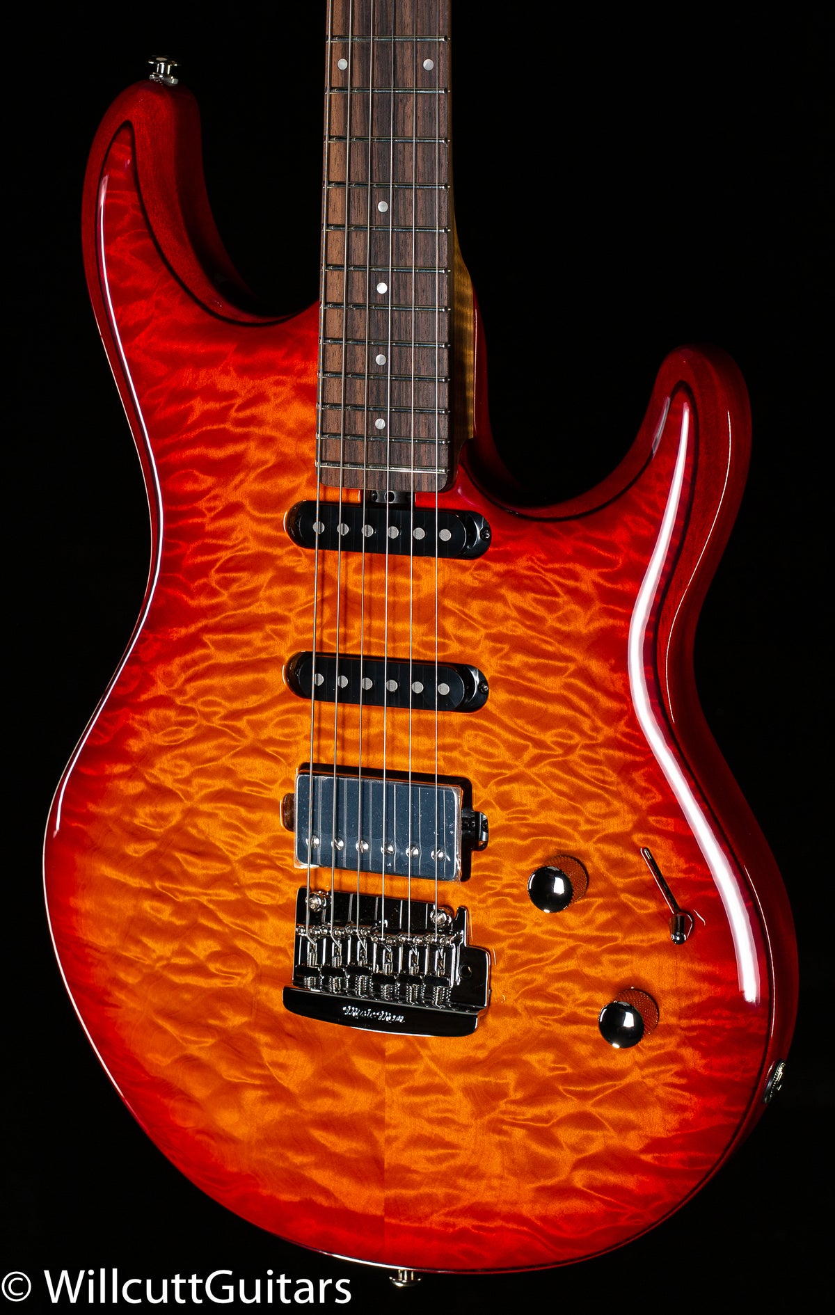 Ernie Ball Music Man Luke III HSS Maple Top Cherry Burst Quilt