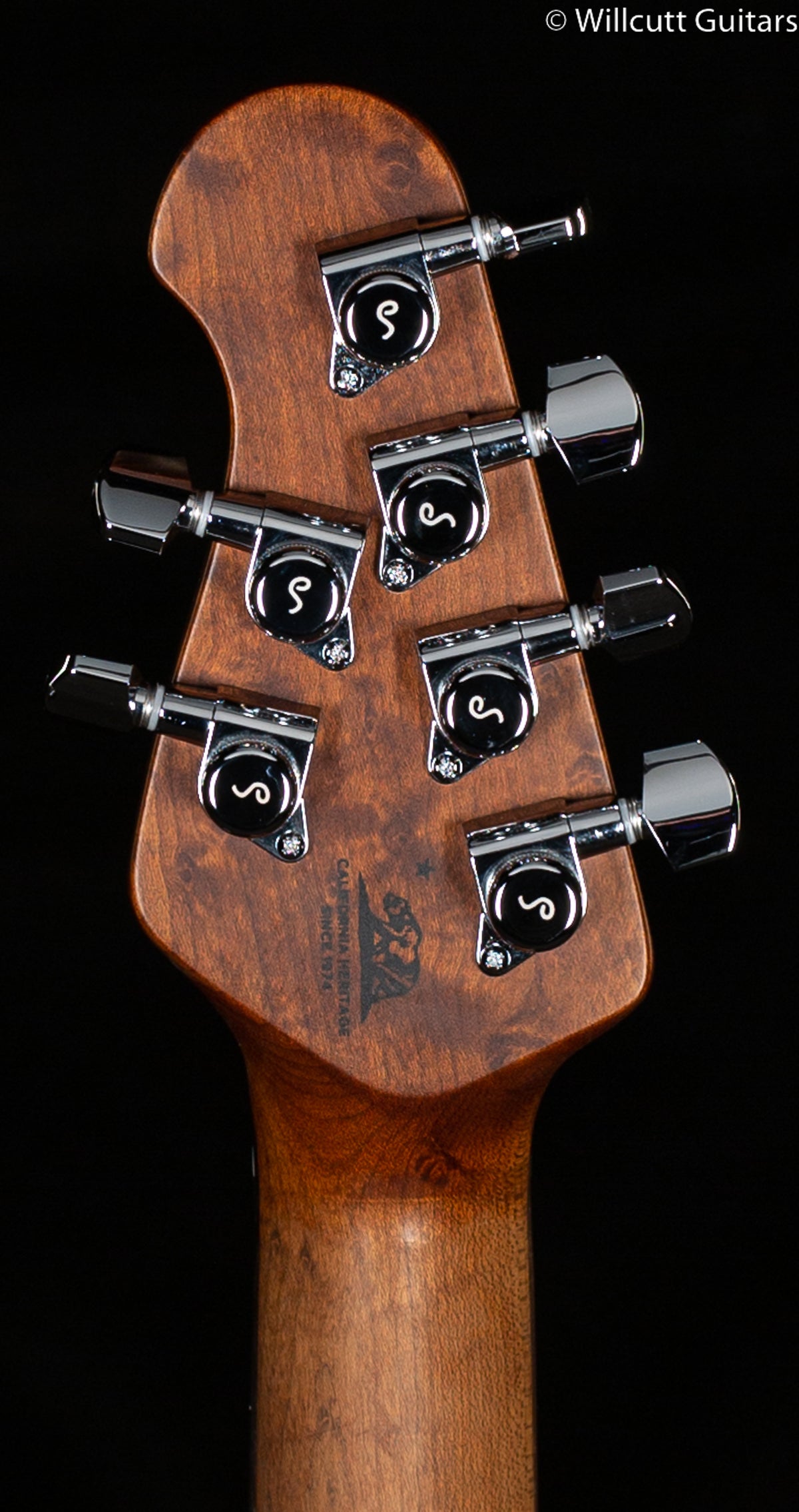 Ernie Ball Music Man Cutlass HT SSS Trem Showtime (185)