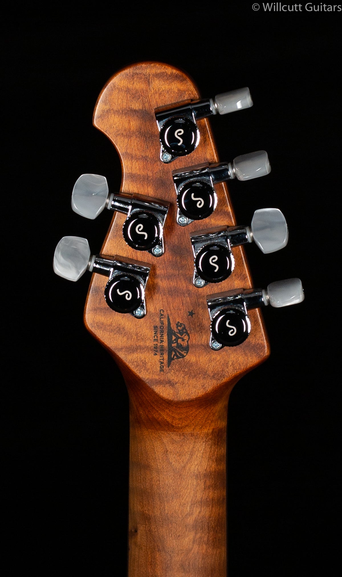 Ernie Ball Music Man Luke III HH Maple Top Cherry Burst Quilt