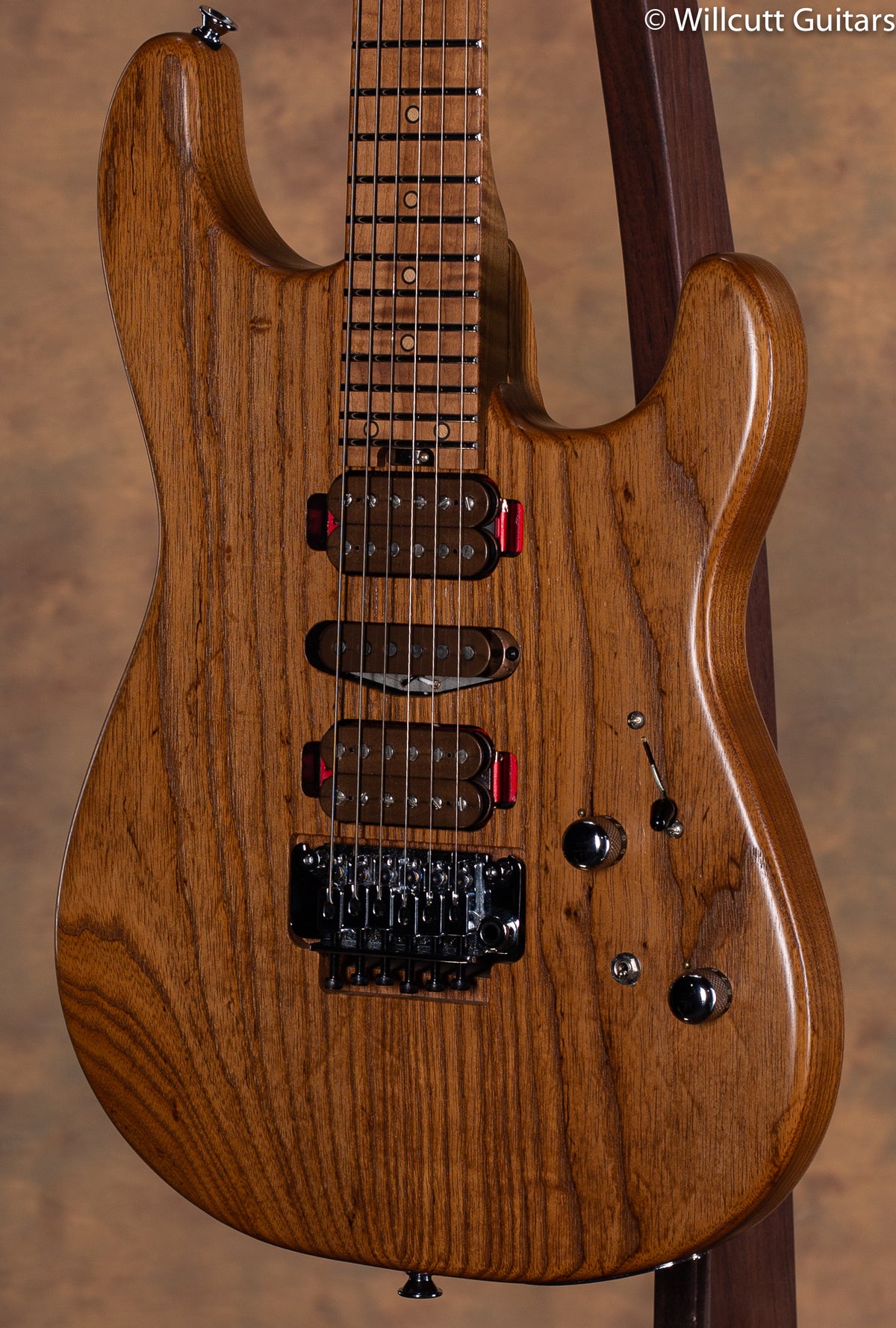 Charvel Guthrie Govan USA Signature HSH Caramelized Ash USED