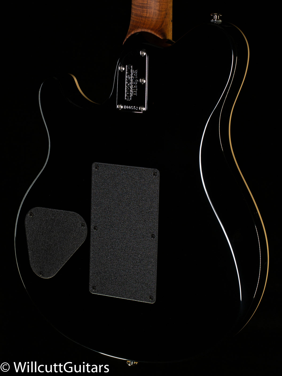 Ernie Ball Music Man Axis Yucatan Quilt