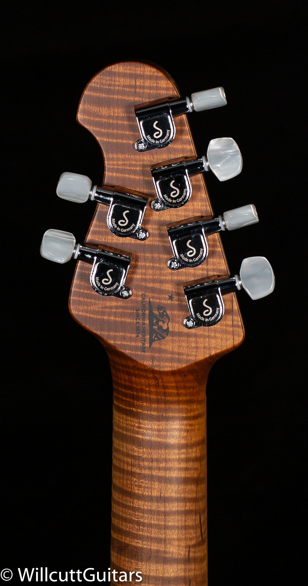 Ernie Ball Music Man Axis Yucatan Quilt