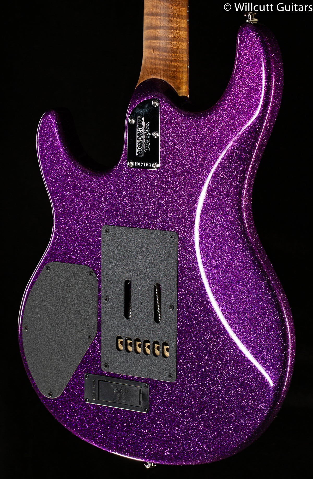 Ernie Ball Music Man Luke III HH Fuschia Sparkle