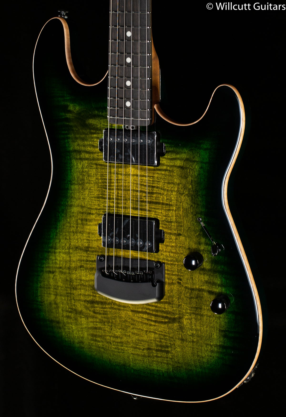 Ernie Ball Music Man Sabre HH Tremolo Gator Burst Flame (305)