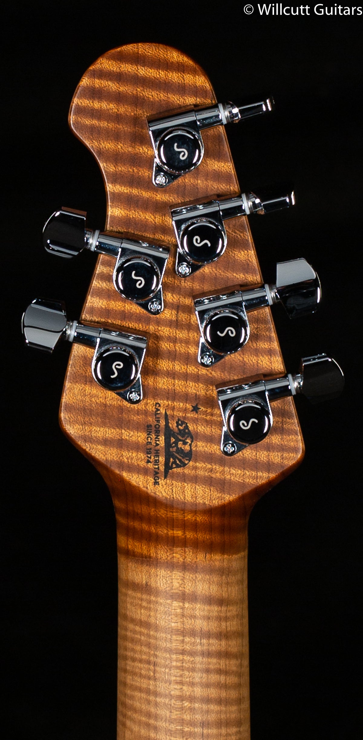 Ernie Ball Music Man Valentine Tremolo Maroon Burst Sparkle (014)