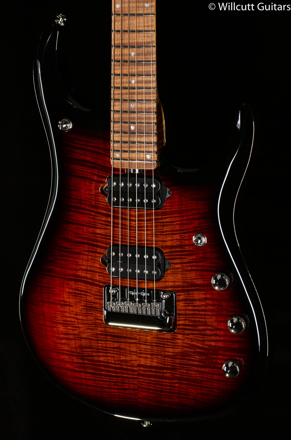 Ernie Ball Music Man JP15 Piezo Tiger Eye Flame (141)