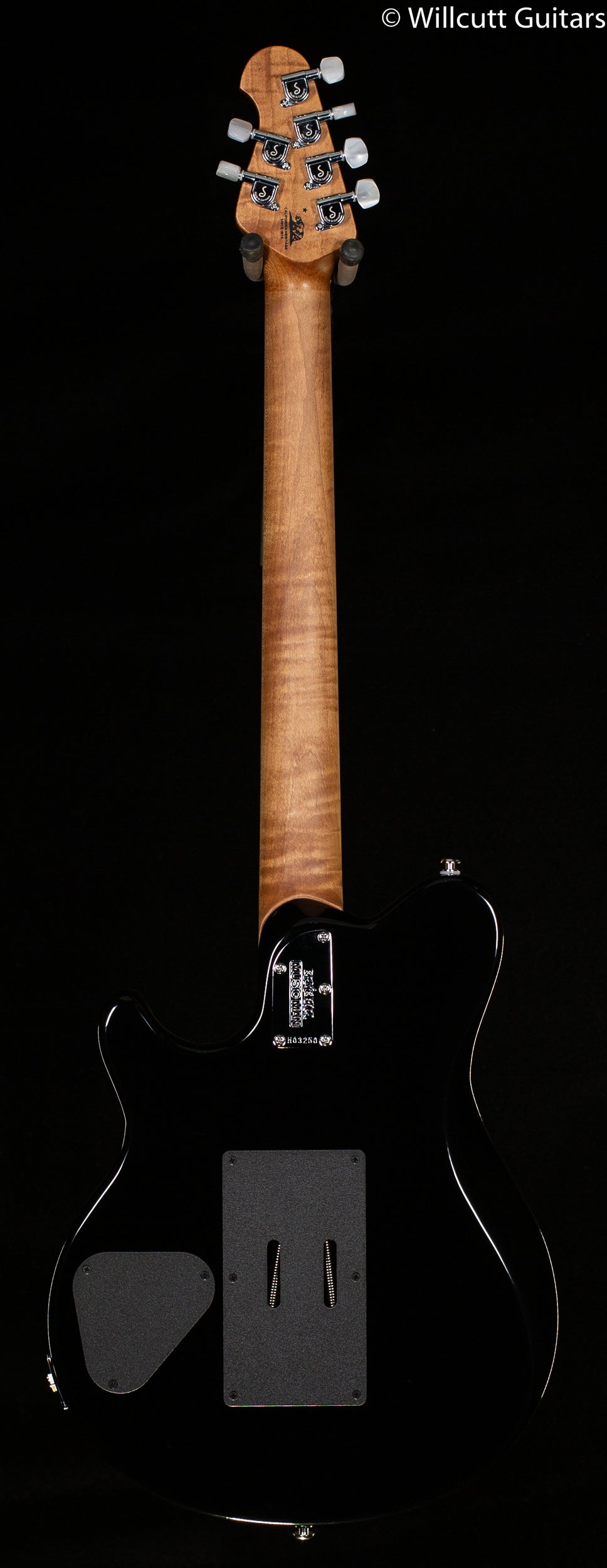 Ernie Ball Music Man Axis Yucatan Quilt (250)