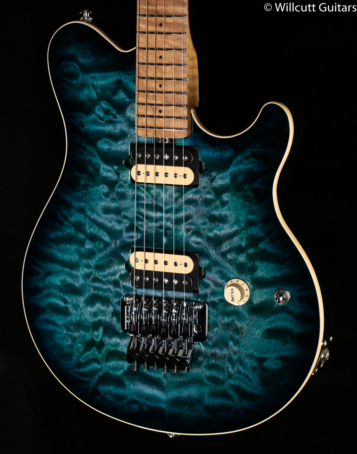 Ernie Ball Music Man Axis Yucatan Quilt (250)