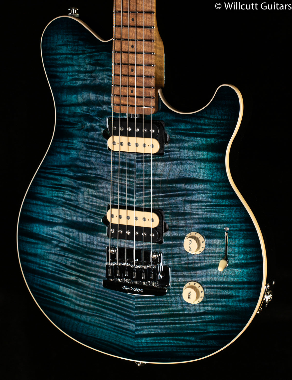 Ernie Ball Music Man Axis Super Sport Trem Yucatan Blue Flame