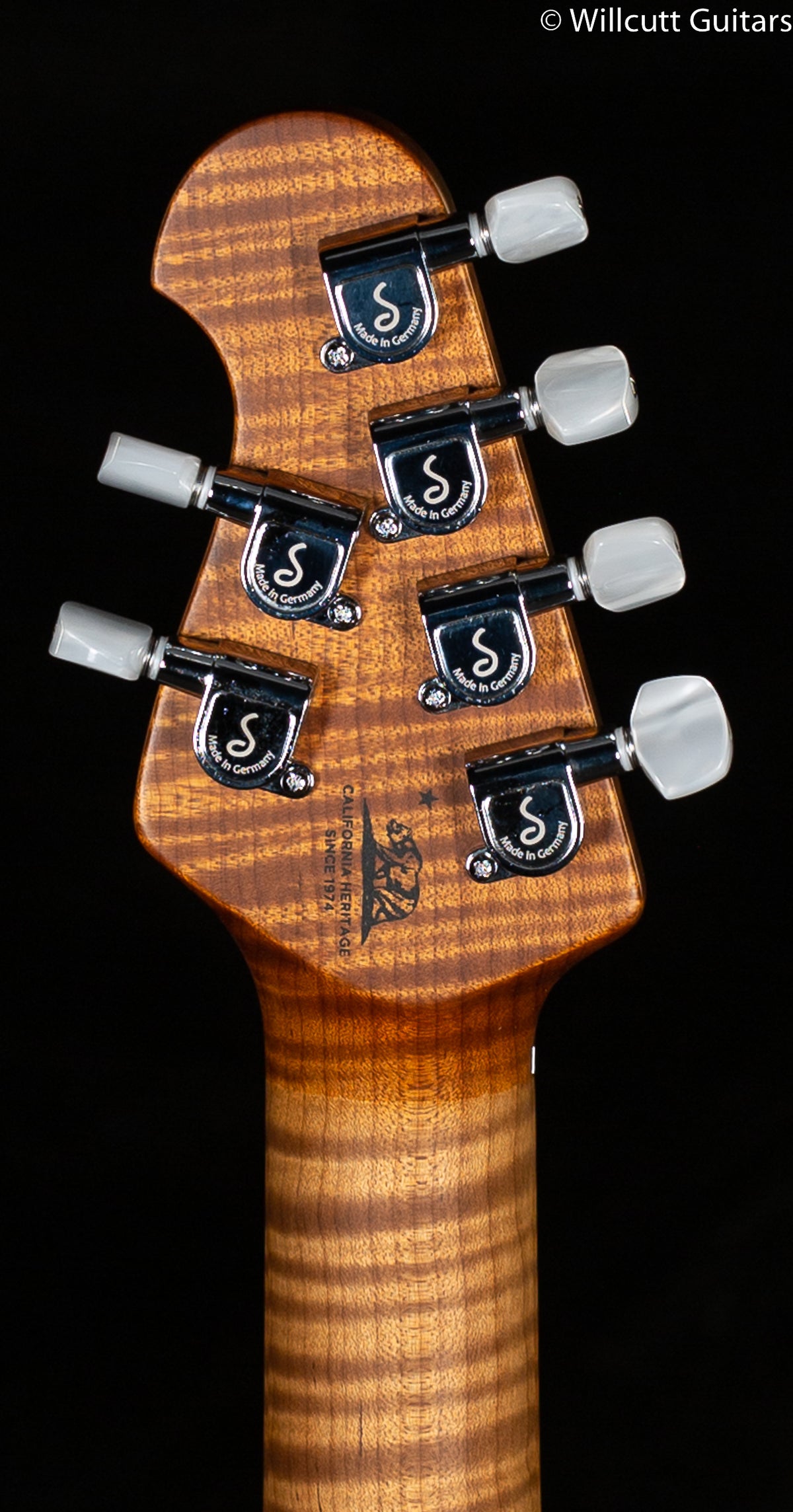 Ernie Ball Music Man Axis Roasted Amber Quilt (692)