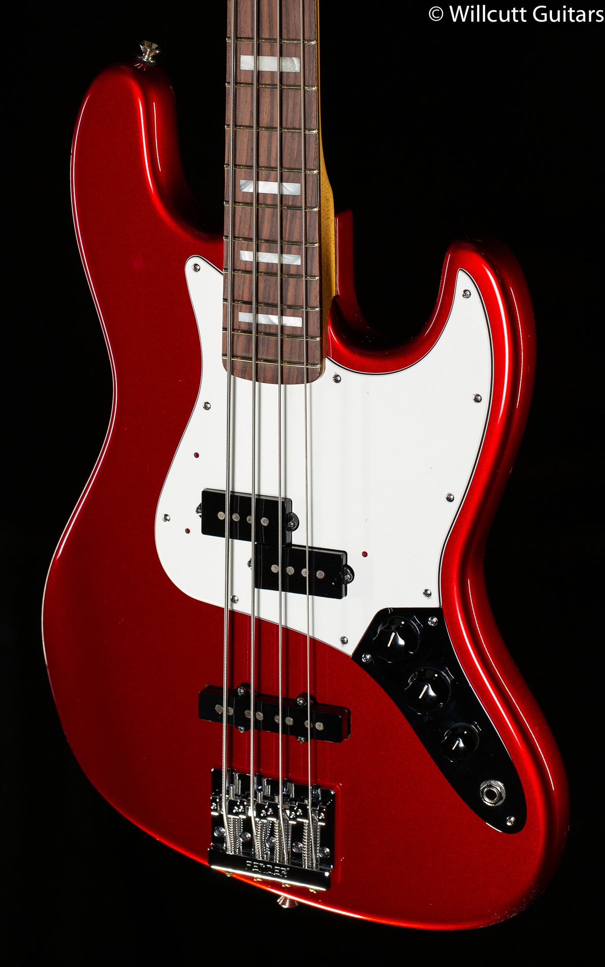 Fender Vintage Hot Rod &#39;70s Jazz Bass Candy Apple Red Rosewood Bass Guitar