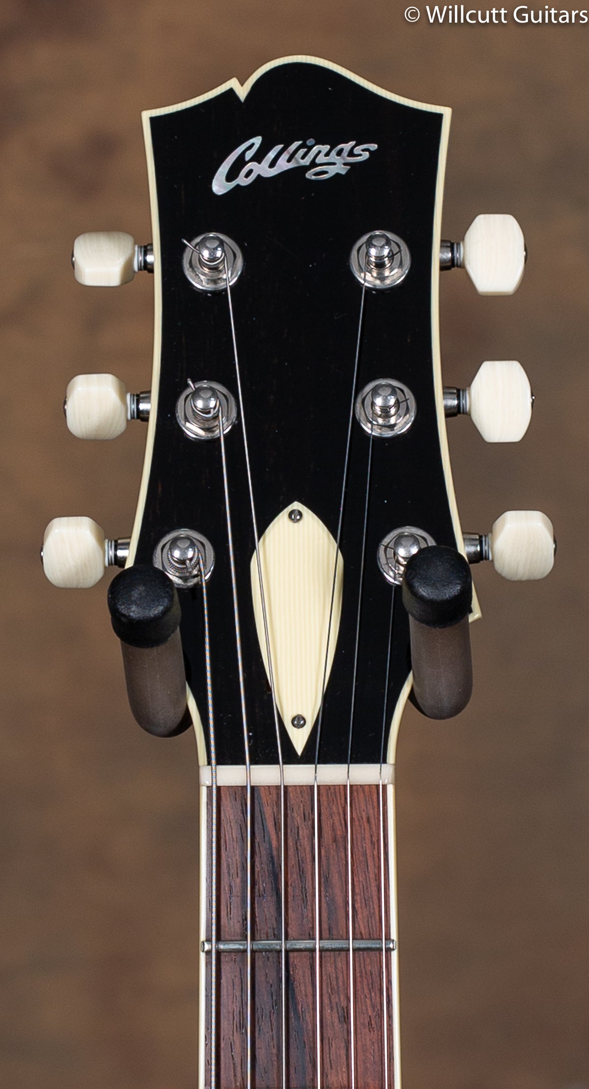 Collings I-35 Deluxe Vintage White Throbaks