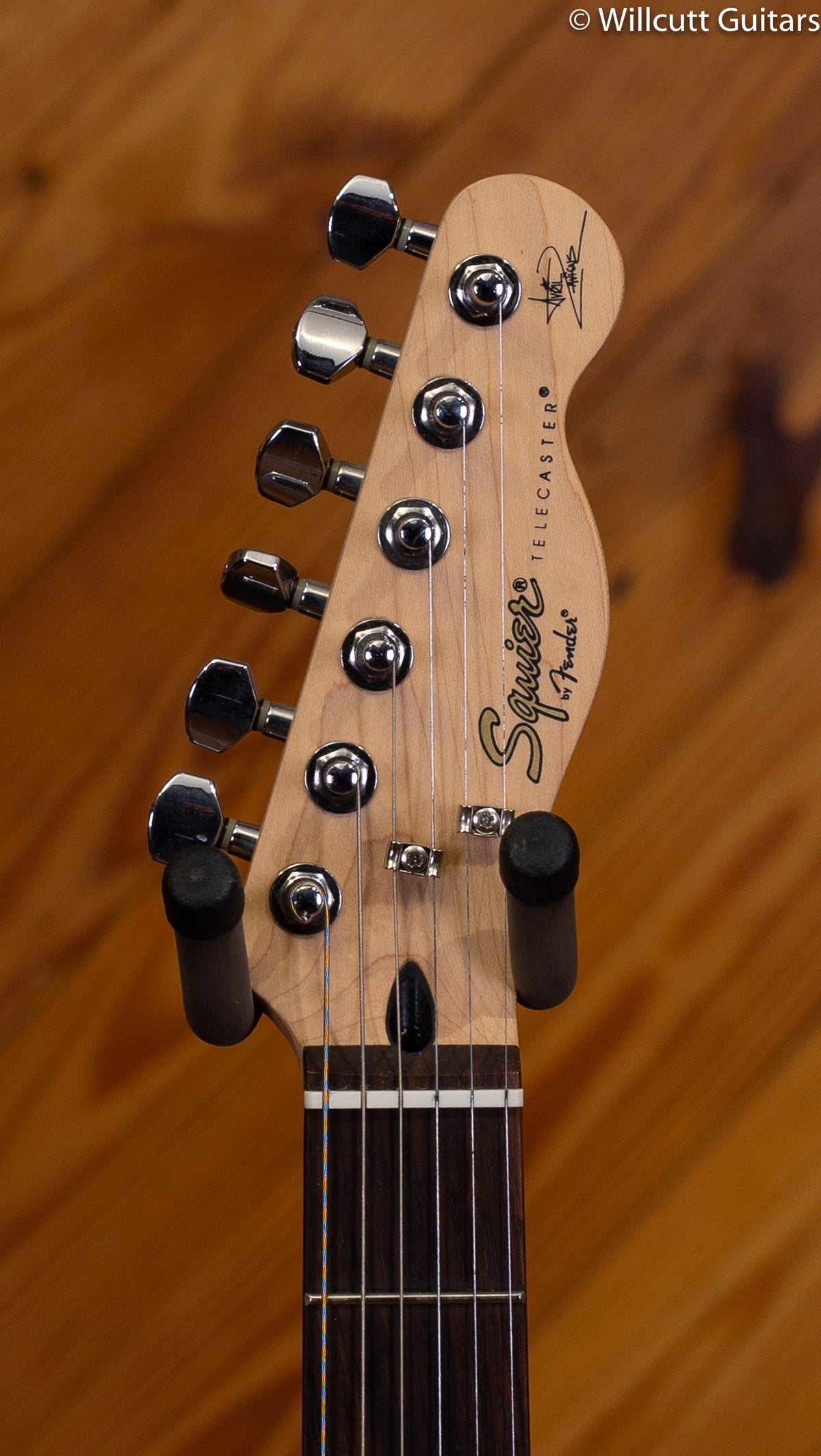 Squier Artist Avril Lavigne Telecaster Black Rosewood