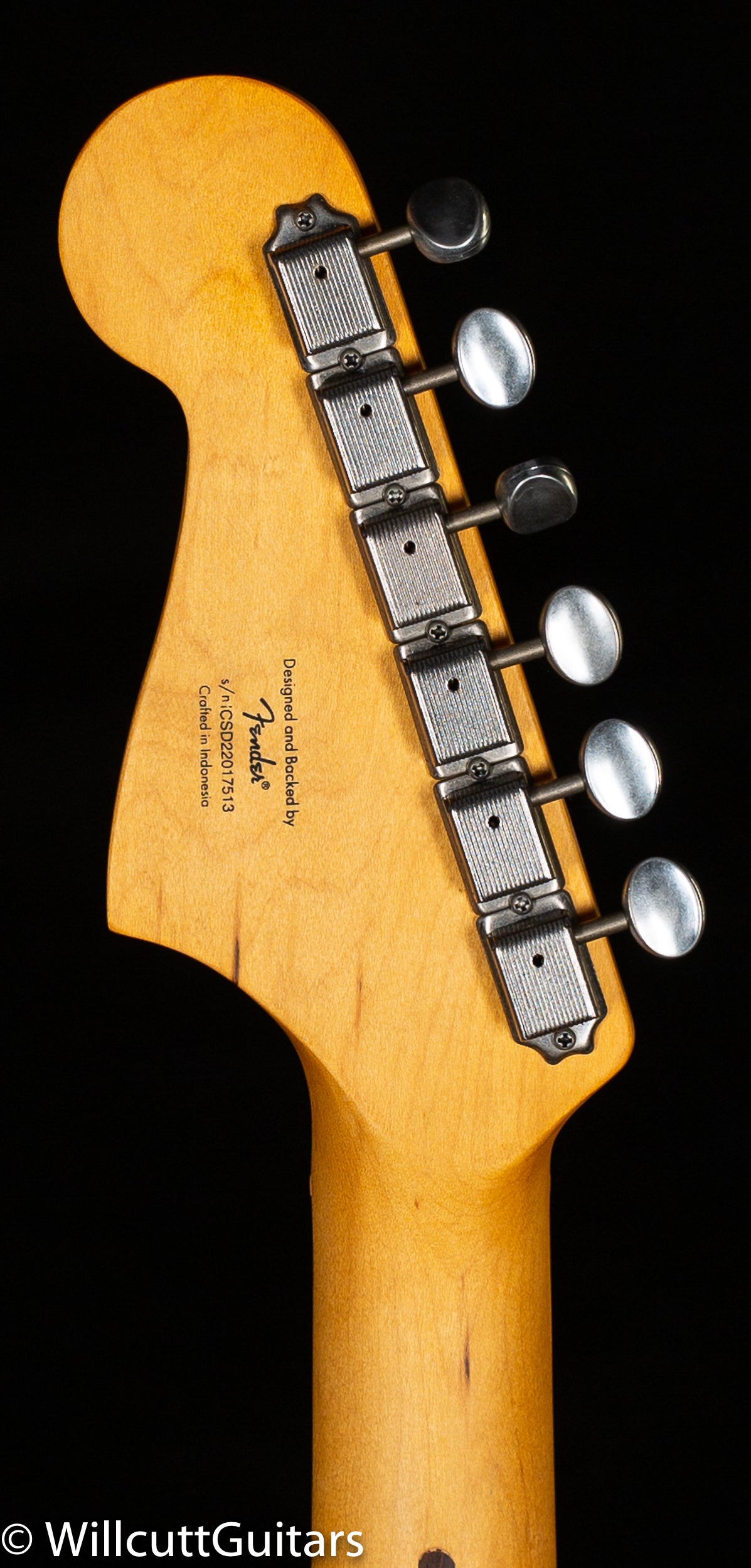 Squier 40th Anniversary Jazzmaster, Vintage Edition, Maple Fingerboard, Gold Anodized Pickguard, Satin Desert Sand (513)