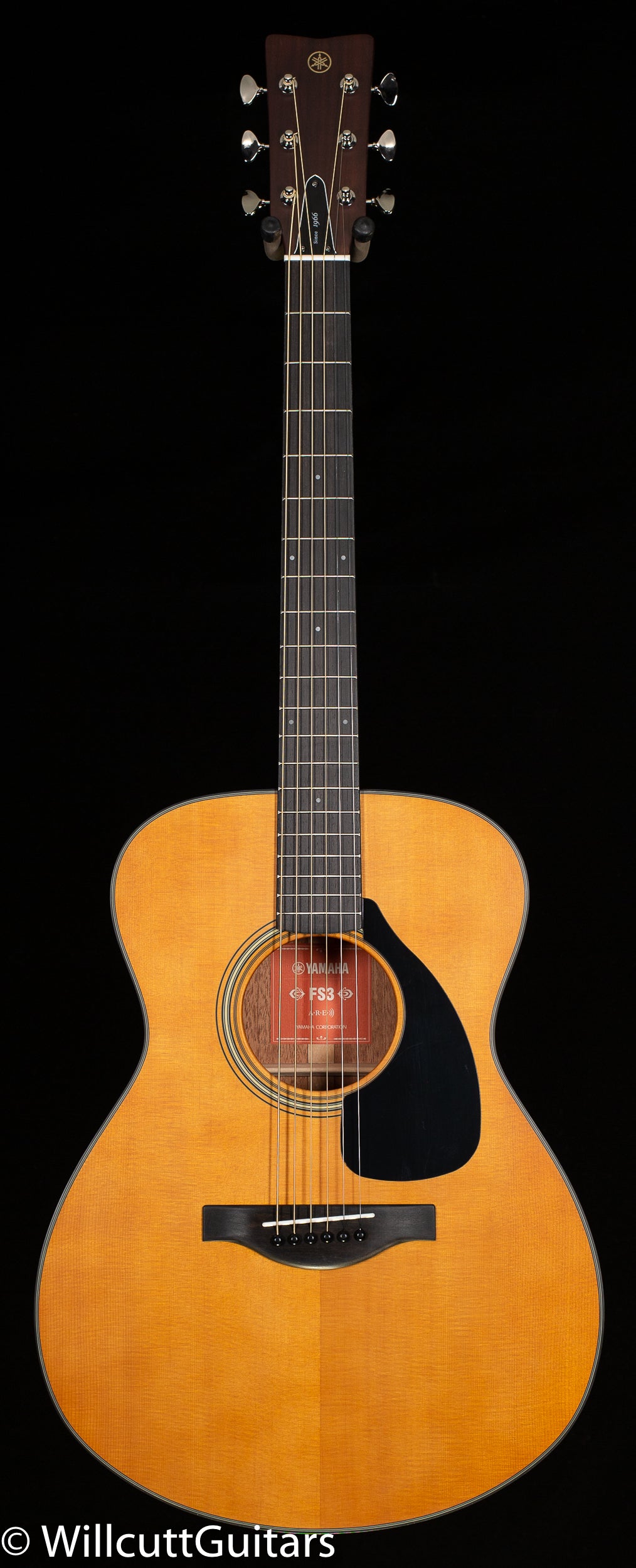 Yoghurt Arthur Conan Doyle Fange Yamaha FS3 RED LABEL SMALL BODY GUITAR (246) - Willcutt Guitars