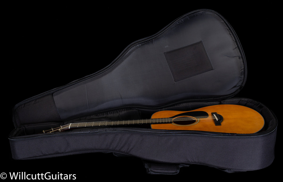 Yamaha FS3 RED LABEL SMALL BODY GUITAR (246)