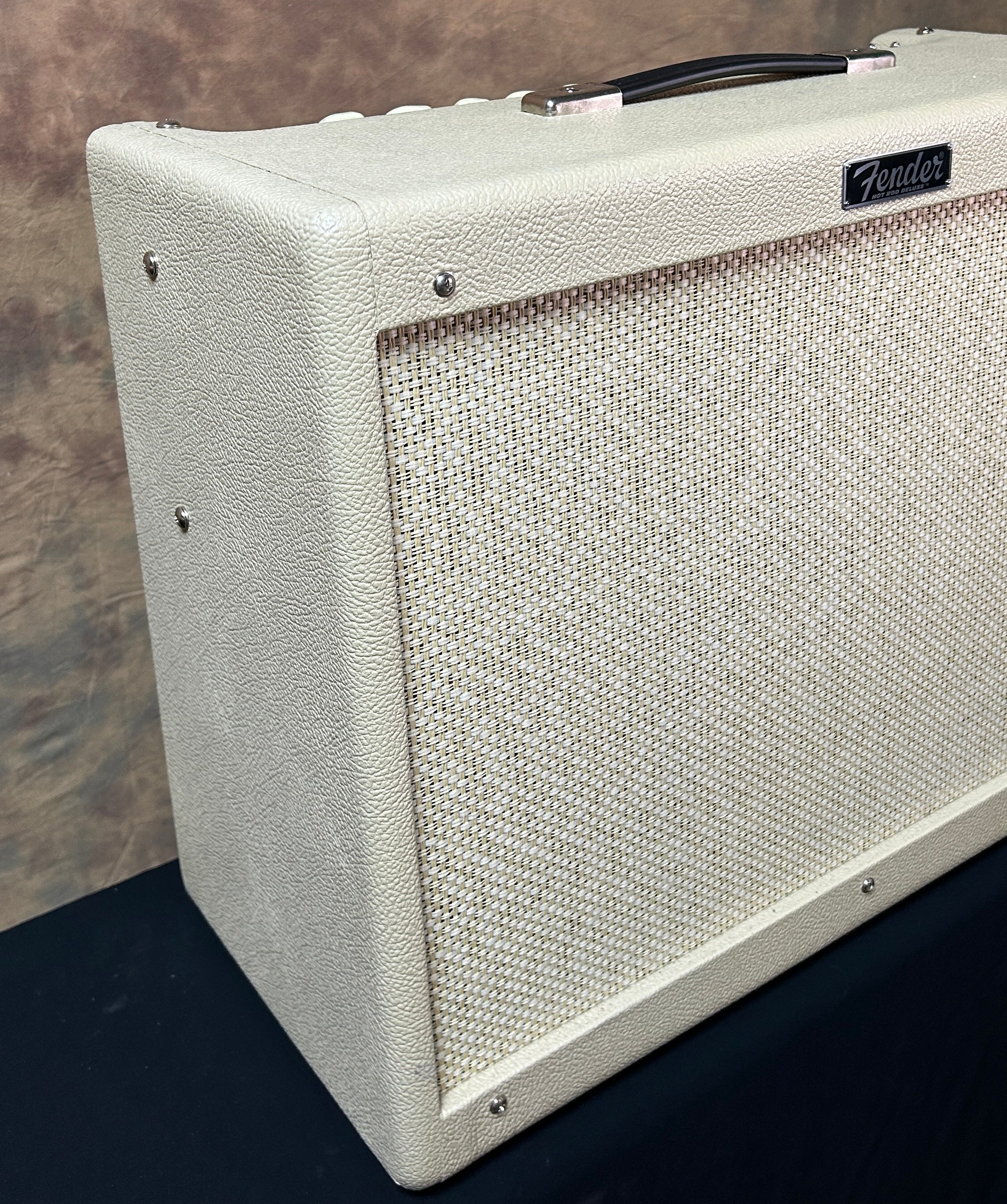 Fender Hot Rod Deluxe IV Blonde FSR 1x12 - Willcutt Guitars