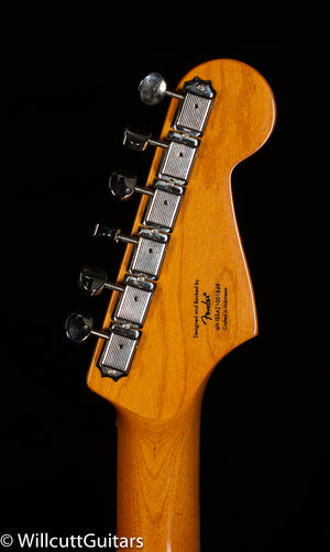 Squier Classic Vibe '60s Stratocaster 3-Color Sunburst Left-Handed