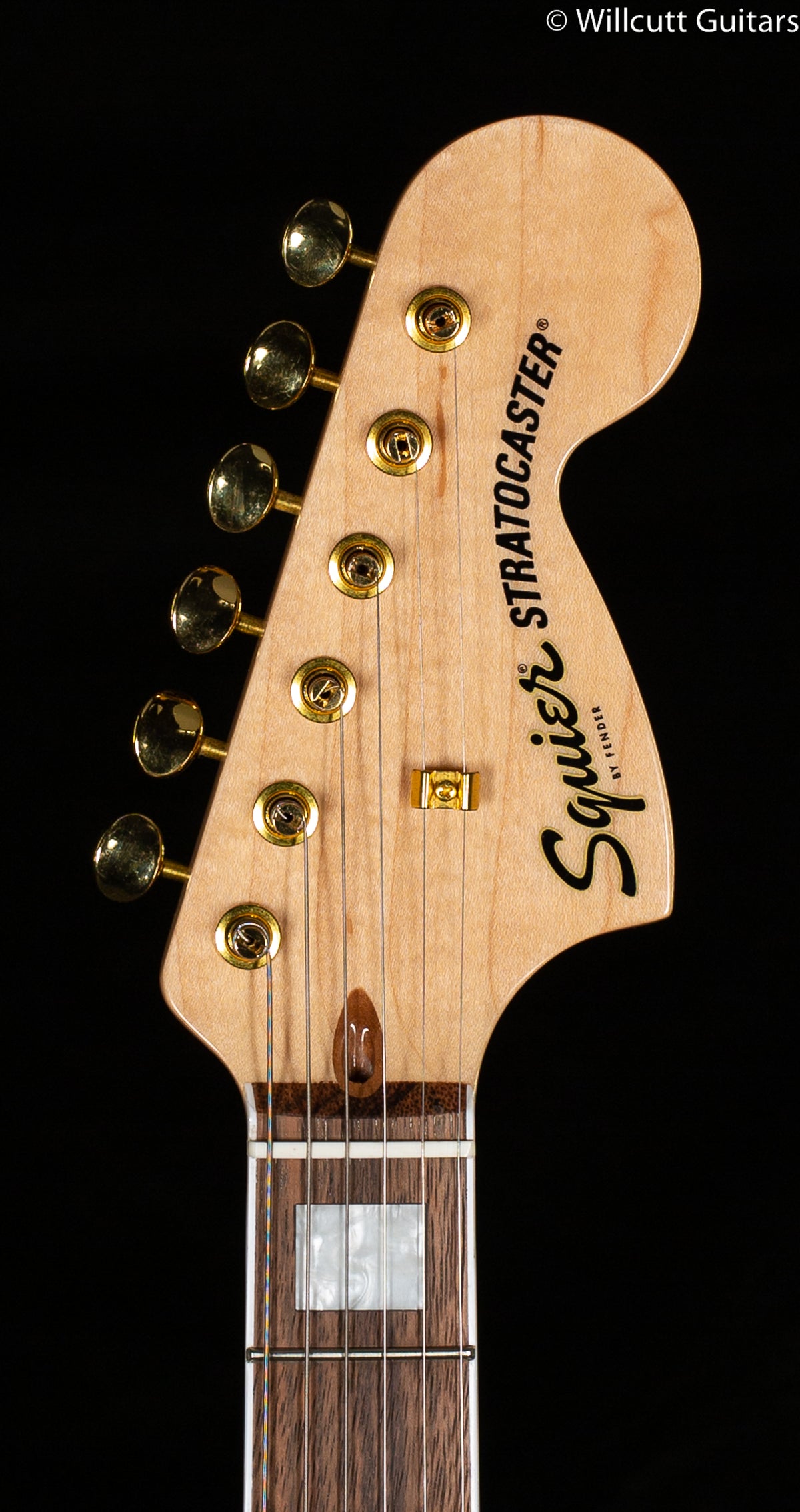 Squier 40th Anniversary Stratocaster Gold Edition Laurel Fingerboard Gold Anodized Pickguard, Ruby Red Metallic (773)