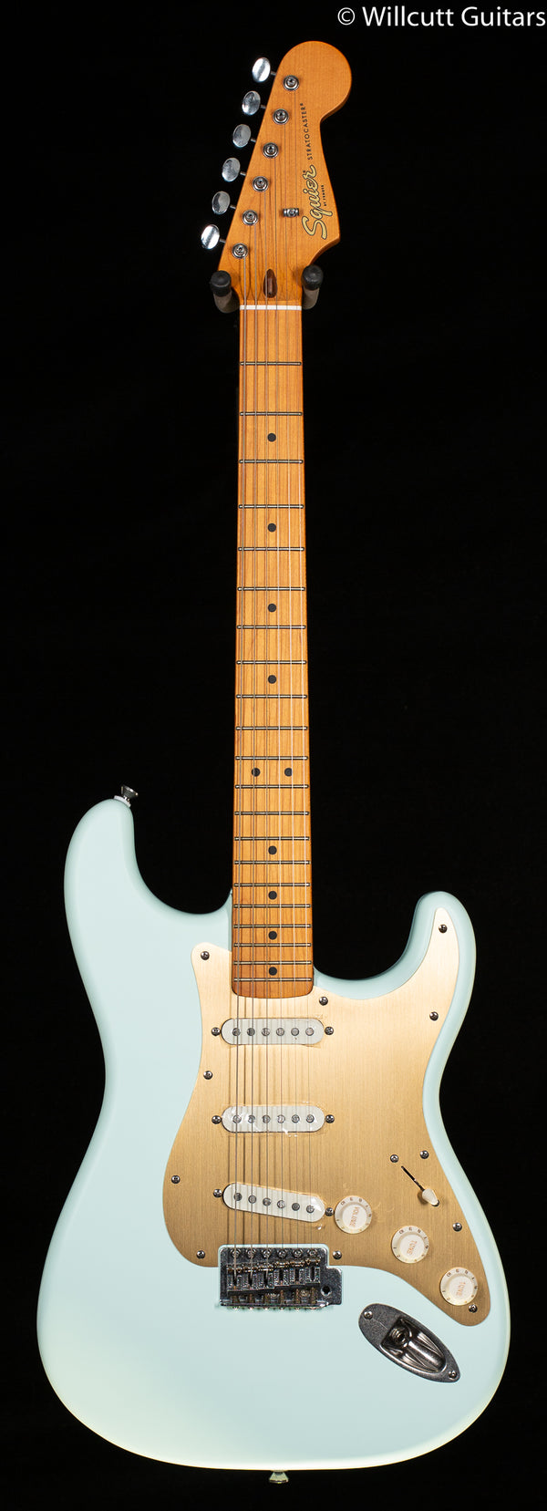 b*u様 Squier 40th Anniversary Stratocaste s-l400.jpg
