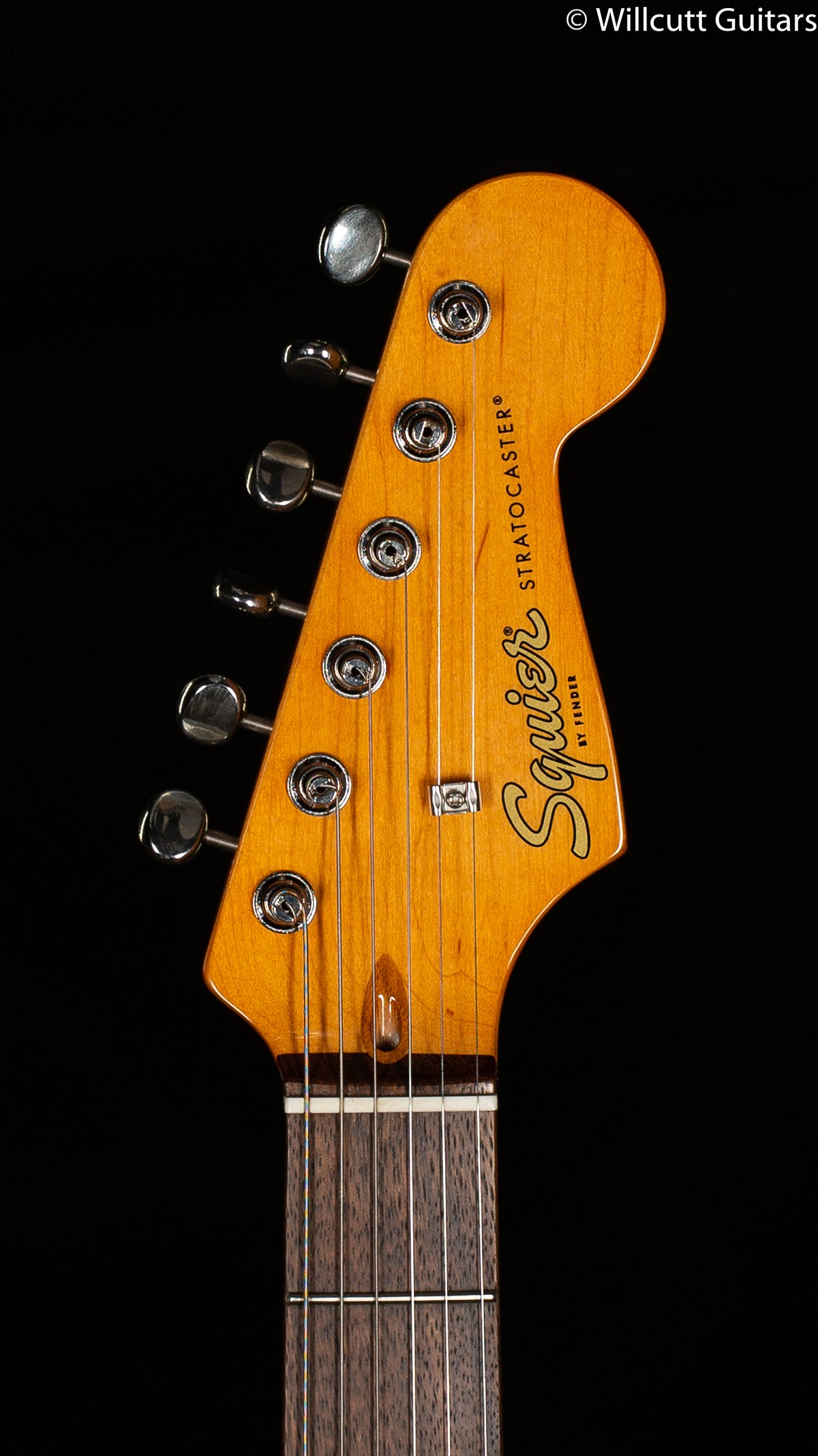 Squier Classic Vibe '60s Stratocaster®, Laurel Fingerboard, 3-Color Sunburst